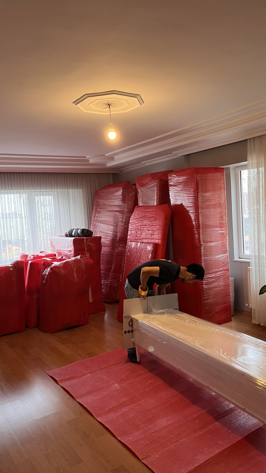 Paketlenmiş ev eşyaları